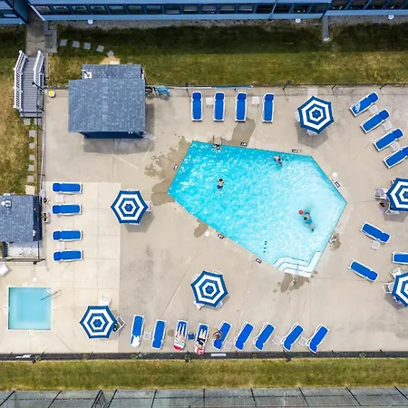 Nautical Mile Resort-3