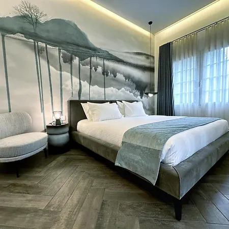 10 Stories Hotel-3