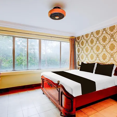 Townhouse Mysore Central Formerly Olive Star-2