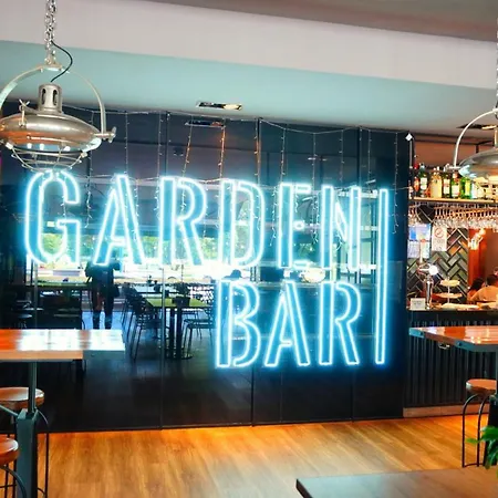 Garden Park Hotel-2