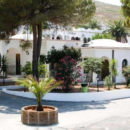 Villaggio Turistico Valle Scinni-3