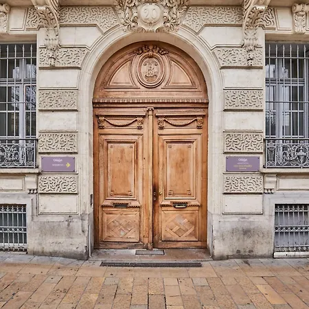 Appart'Hotel Odalys City - Montpellier Centre Gare Saint Roch-3