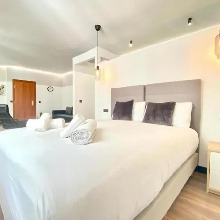 Royal Suites Madrid-3