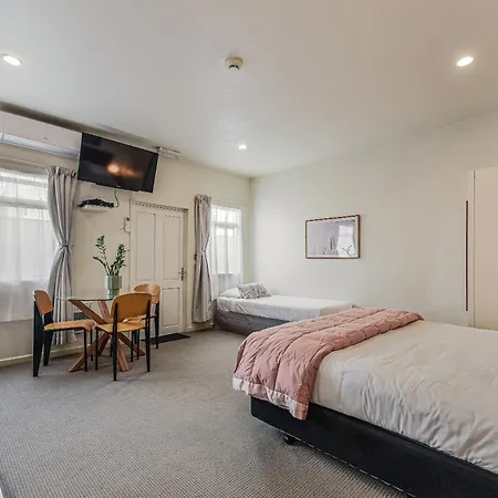 Boutique Motel-2