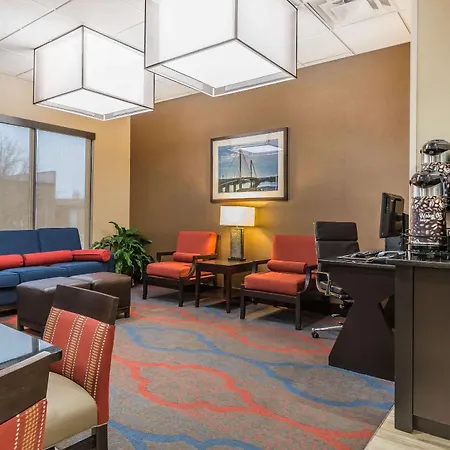 Comfort Inn Alton Near I-255-2