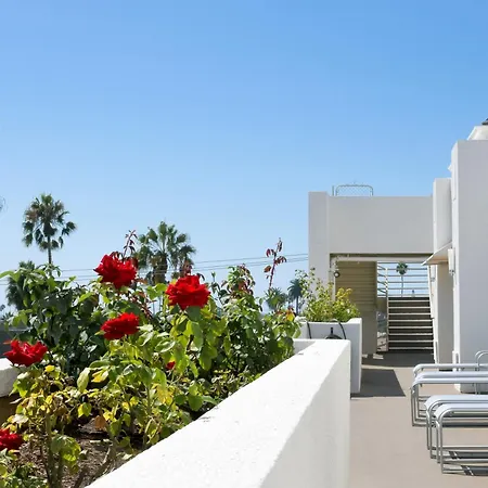 Gateway Hotel Santa Monica-2