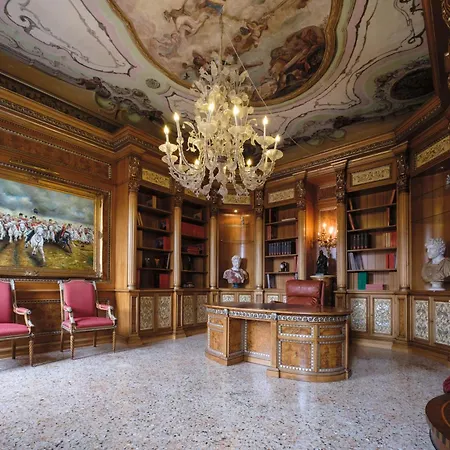 Palazzo Ca' Bernardo By Francesco Molon-3