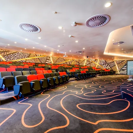 Hotel Sky Sandton-3