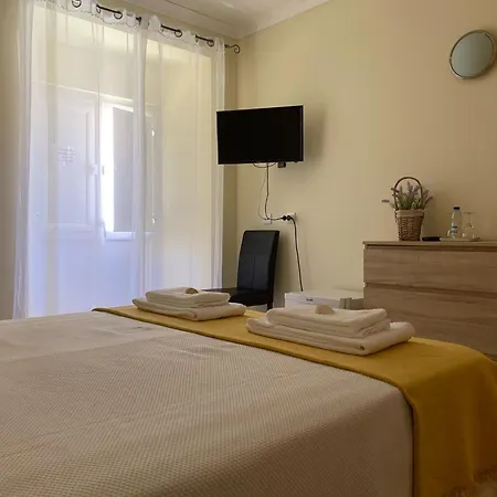 Blue Moon Guesthouse-3