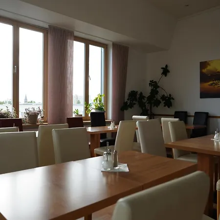 Hotel Ambert-2