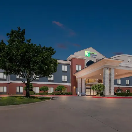Holiday Inn Express & Suites Perry By Ihg-3