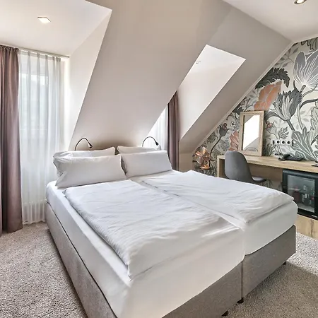 Hotel Germania-2