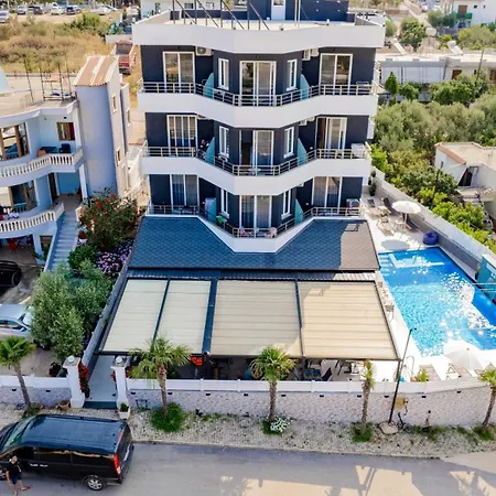 Sunshine Hotel-3
