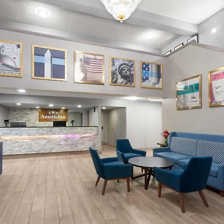 Americinn By Wyndham Reedsburg-2