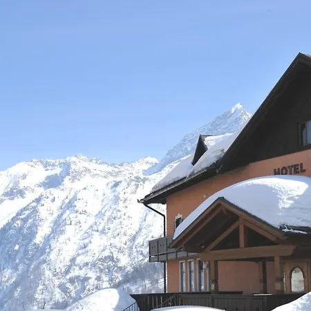 Hotel Adamello-2