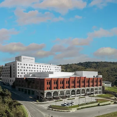 Plaza Hotel & Boulevard Convention - Vale Dos Vinhedos-2
