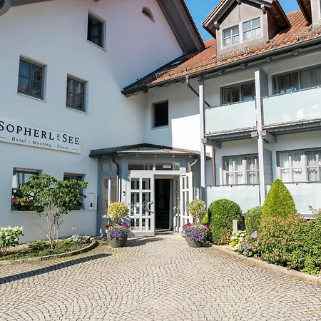 Sopherl am See - Frühstück auf der Seeterrasse, sehr ruhig und wunderschön am See, 3 Minuten nach Oberpfaffenhofen, viele Radtouren, Restaurants&Cafes in der Umgebung-3