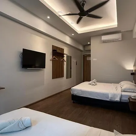 Rest And Comfort Boutique Hotel-2