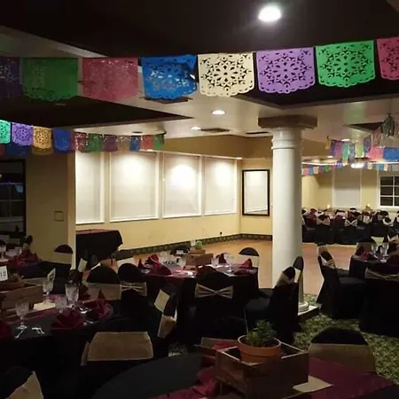 Ramada By Wyndham Hawthorne/Lax-3