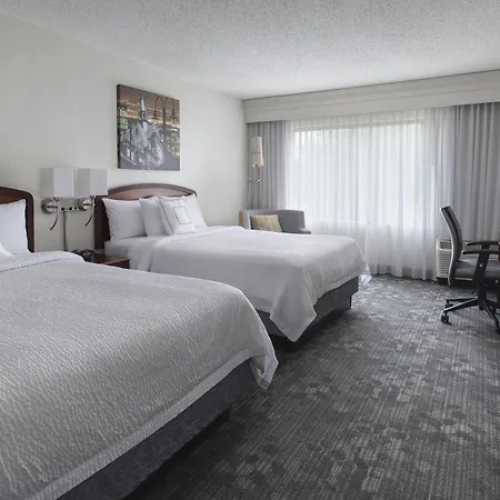 Courtyard By Marriott Princeton-3