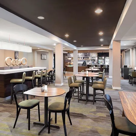 Courtyard By Marriott Princeton-2
