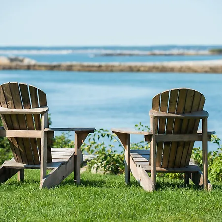 Breakwater Inn-2