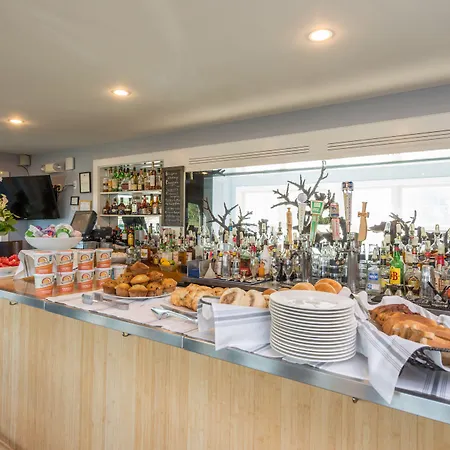 Breakwater Inn-3