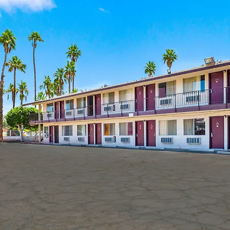 Knights Inn Yuma-2