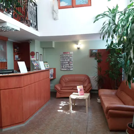 Easy Star Hotel-2