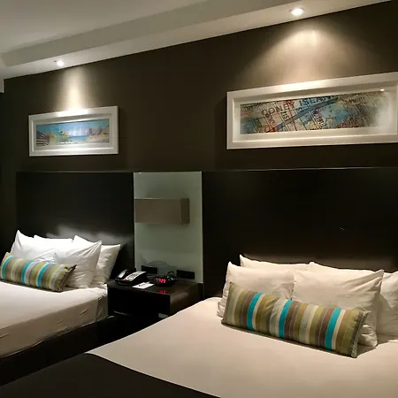 Best Western Plus Brooklyn Bay Hotel-3