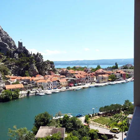 Hotel Villa Dvor (Adults Only)-3