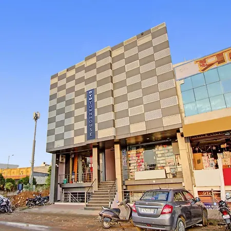 Hotel O Arya Inn-3