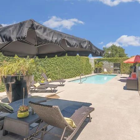 The Greens Hotel On Del Paso-2