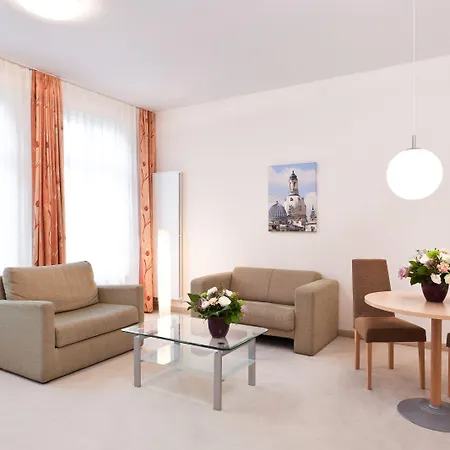 Aparthotel Neumarkt-3