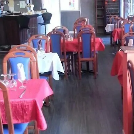 Hôtel Le Hussard-3