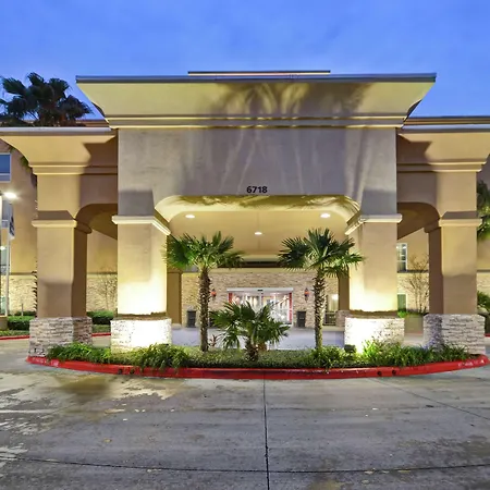 Hampton Inn & Suites San Antonio/Northeast I-35-3