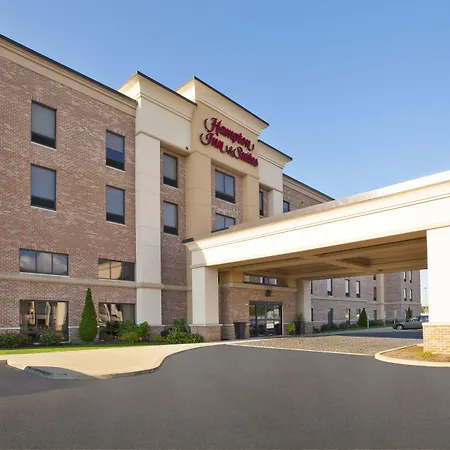 Hampton Inn & Suites - Elyria-3