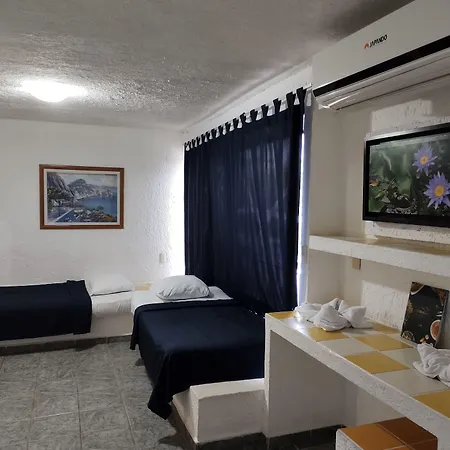 Ikaro Suites Cancun-2