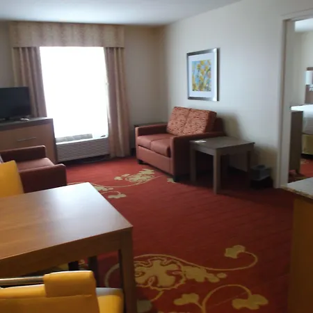 Days Inn & Suites By Wyndham Caldwell-3