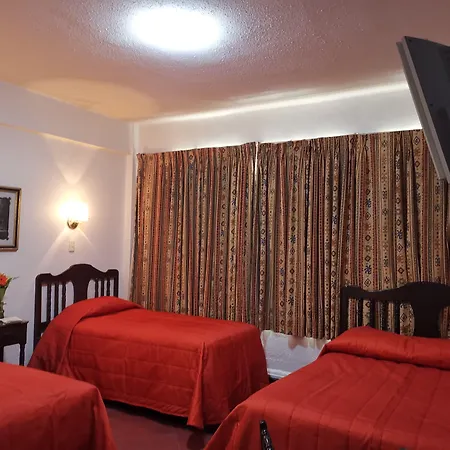 Hotel 5a Avenida-3