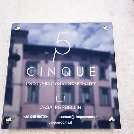 Cinque Rooms-3