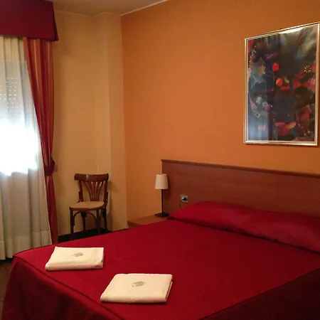 Hotel Forum-2