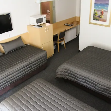 Mid City Motor Inn Queanbeyan-2