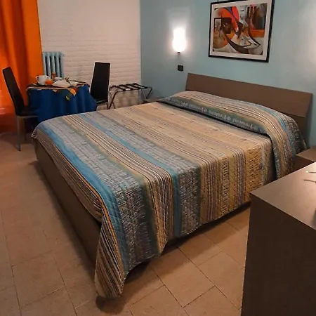Hotel Mediterraneo-2