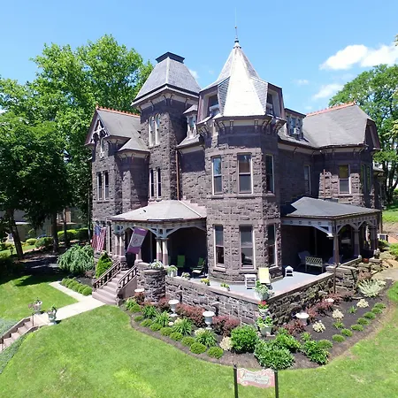 Reynolds Mansion-2