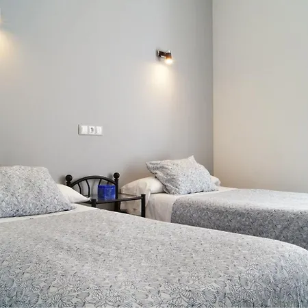 Hostal Cibeles-3