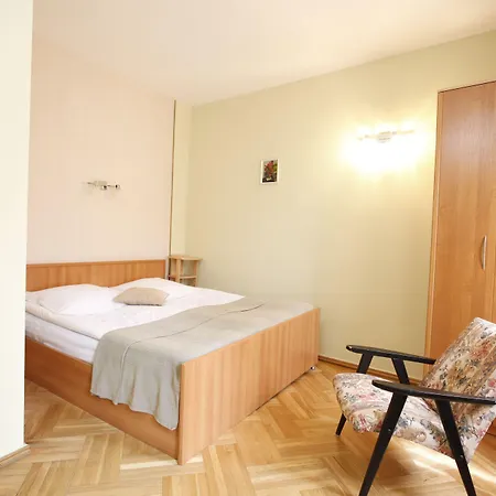 Silver Hotel-2