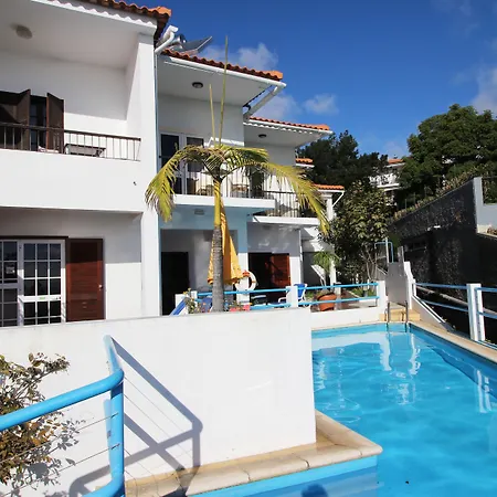 Guesthouse Vila Lusitania-2