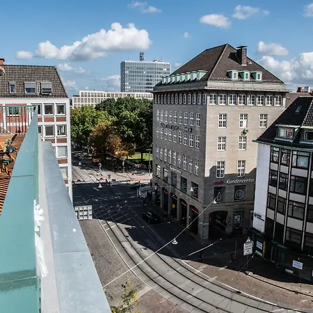 ÜberFluss Hotel Private Wing Innenstadt-3
