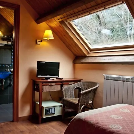 Hostal La Fuen-3